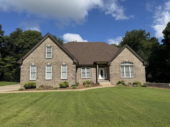 1660 Adswood Rd, Clarksville, TN 37042