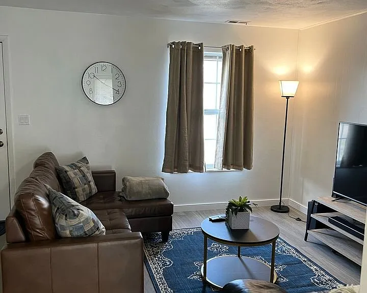 710 Randler Ave #A — Photo 1