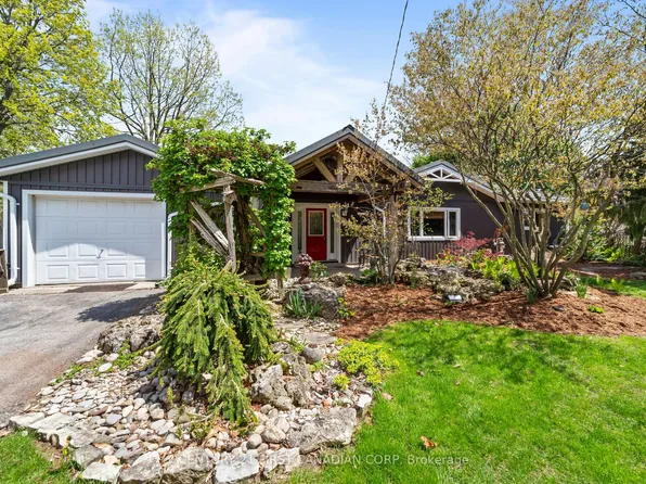 35 Park Ave, Saint Thomas, ON N5R 4V9