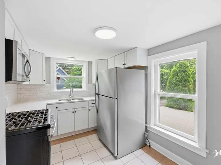 23 N Benton St — Photo 6
