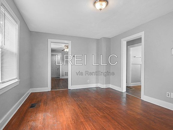2nd image of 1212 Homeview Dr