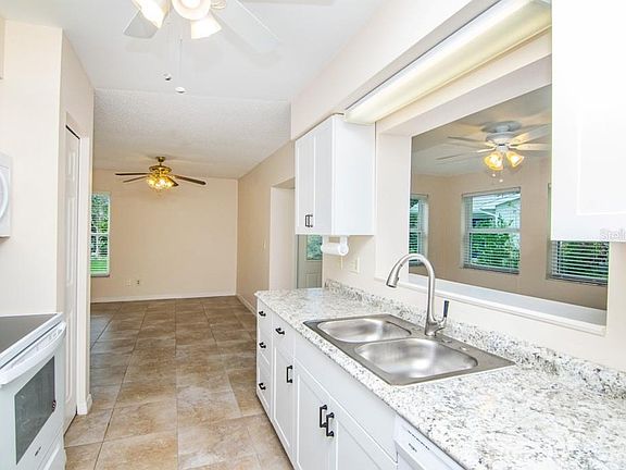 4th image of 1455 Queen Anne Blvd