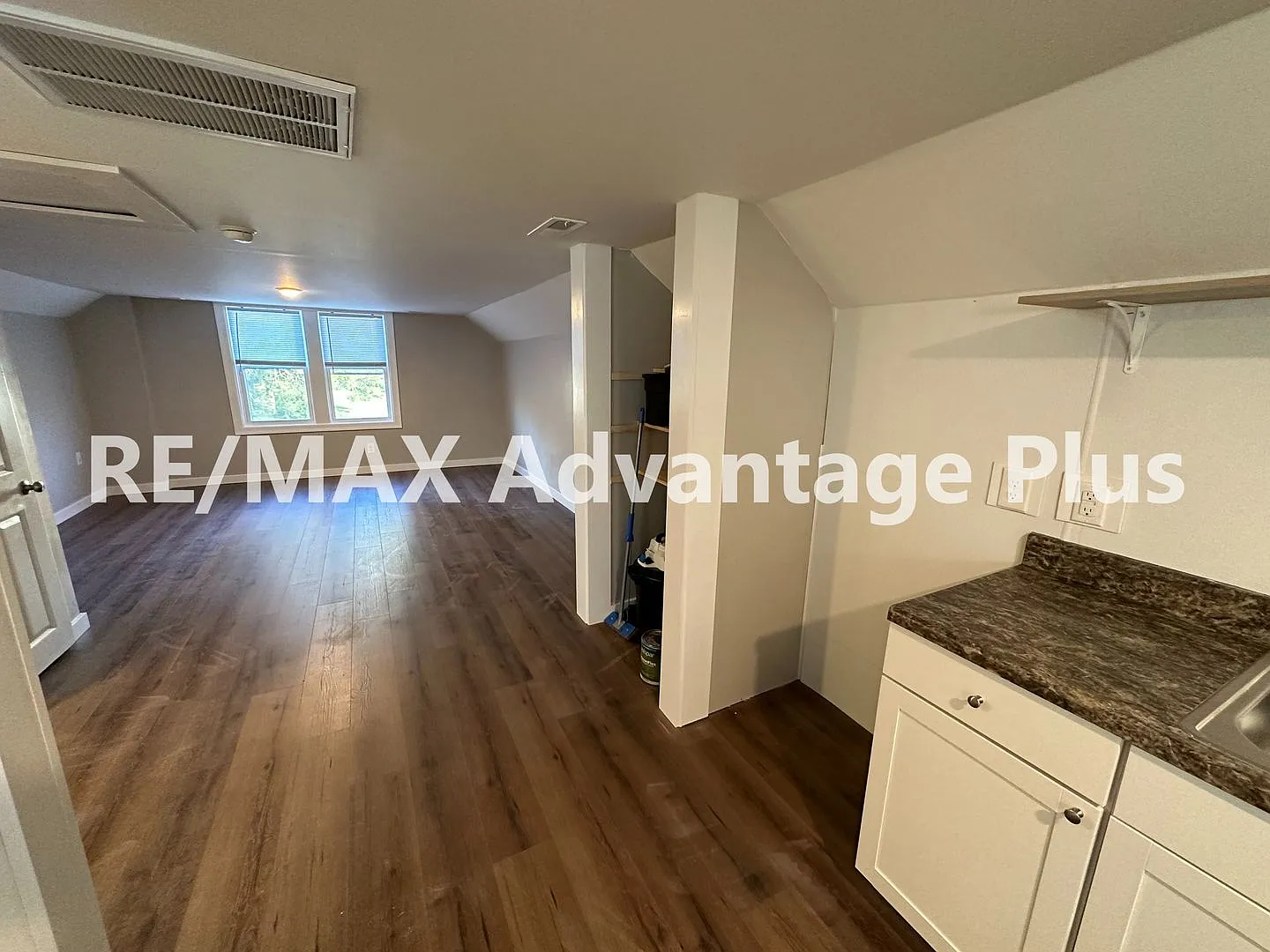 305 South Virginia Street — Photo 3