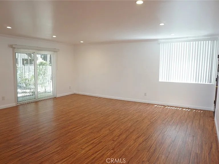 4610 Densmore Ave #20 — Photo 19