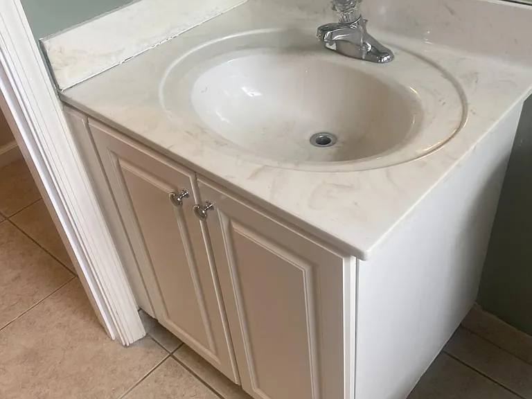 906 Mariner Bay Blvd — Photo 33