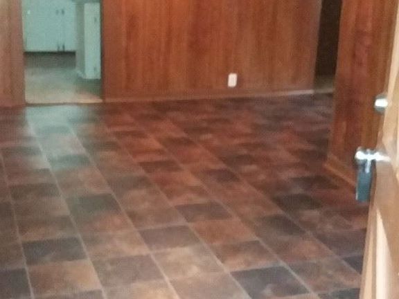 5th image of 9056 8th Ave