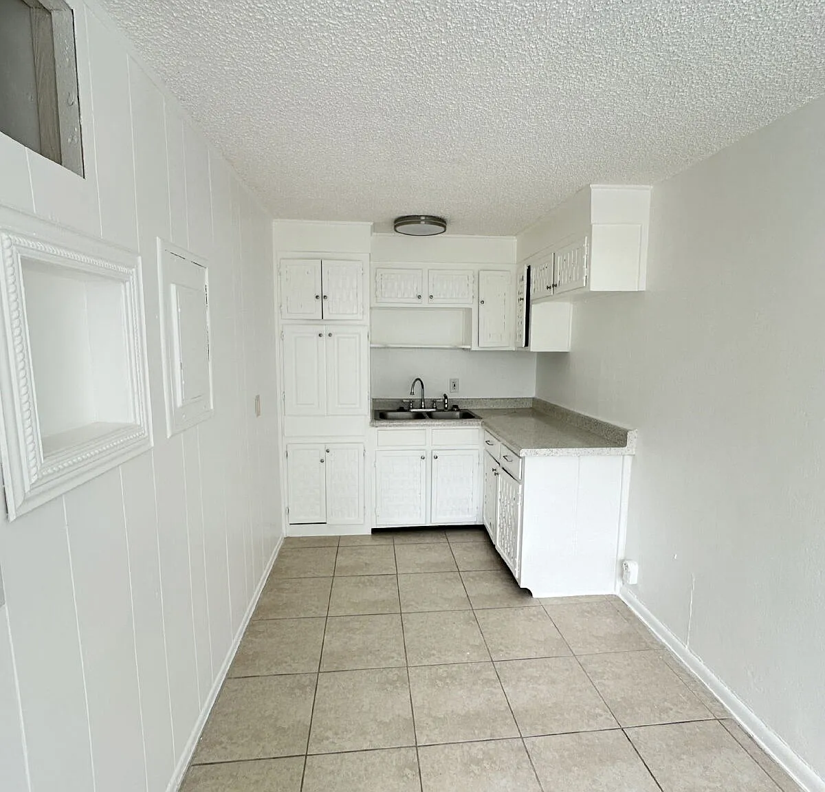 1 bed, 1.0 bath, $950 — Photo 2