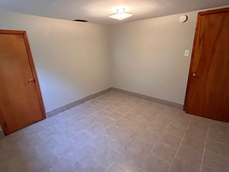 104 Lilac Dr #B — Photo 15
