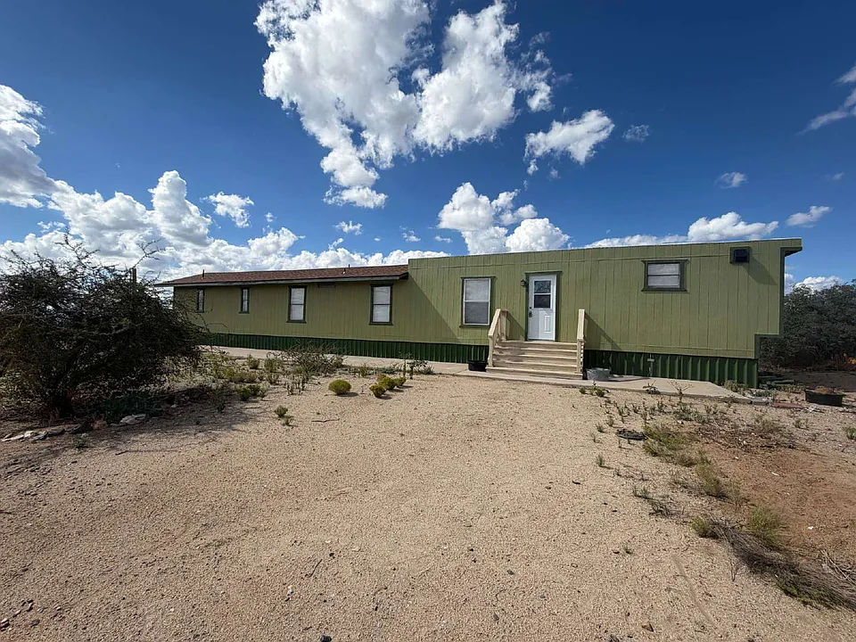 8210 W Emerson Dr