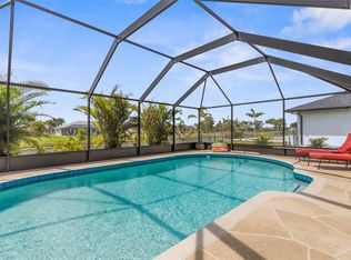 254 Mark Twain Ln, Rotonda West, FL 33947