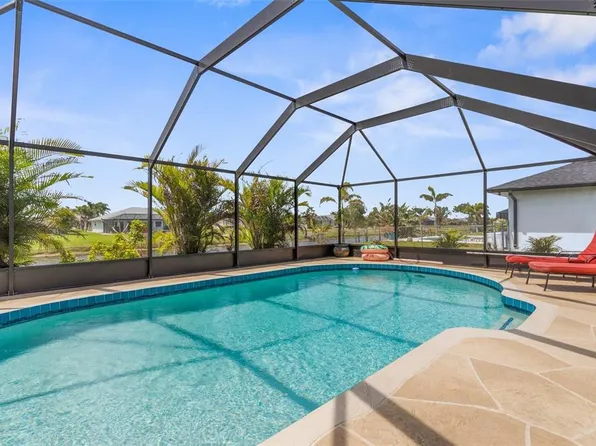 254 Mark Twain Ln, Rotonda West, FL 33947