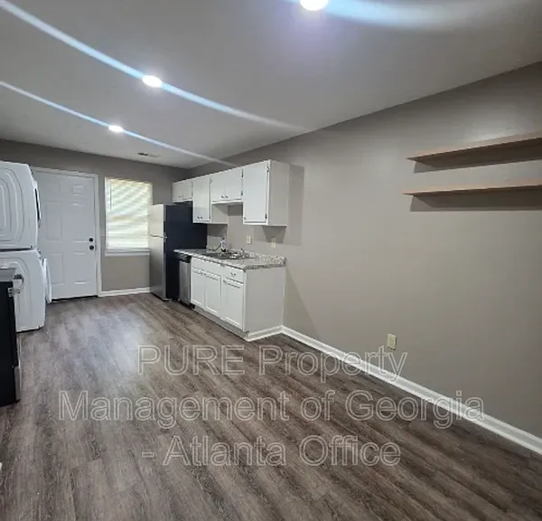 181 Kimberly Way SW #181 — Photo 2