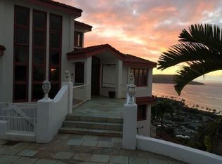 483 Maono Loop, Honolulu, HI 96821