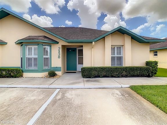 2nd image of 3238R Villa Way Cir