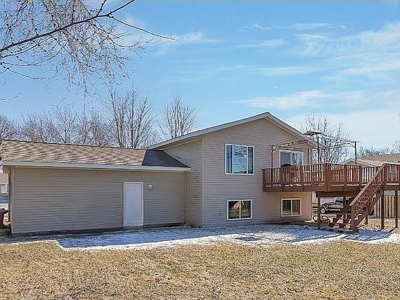 2nd image of 407 Suncrest Dr