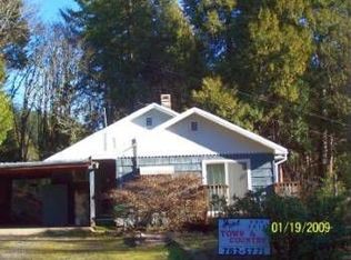 48485 E 2nd St, Oakridge, OR 97463
