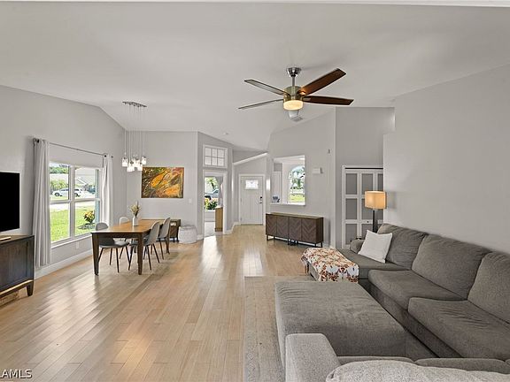 5th image of 7810 Cameron Cir