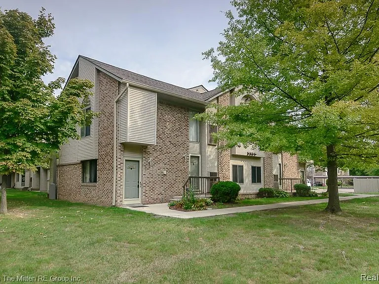 42551 Lilley Pointe Dr — Photo 17
