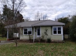 568 Bishop Ave, Madisonville, KY 42431