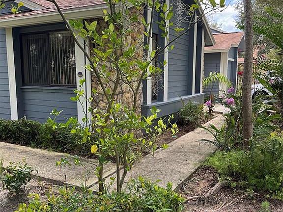 2nd image of 519 STANTON PLACE