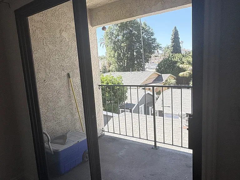 1414 Coronado Ave #303 — Photo 4