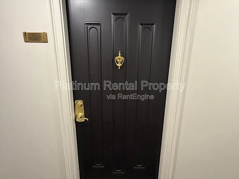2870 Pharr Court South NW #503 — Photo 8