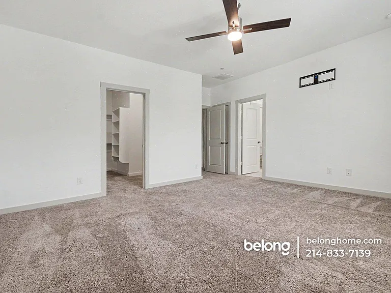 424 Matthew Dr — Photo 6