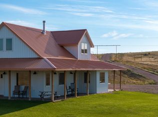 144 Oleo Acres Rd, Moorcroft, WY 82721