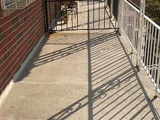 3rd image of 4236 Byron Ave