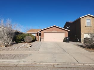 5833 Sandoval Dr NE, Rio Rancho, NM 87144