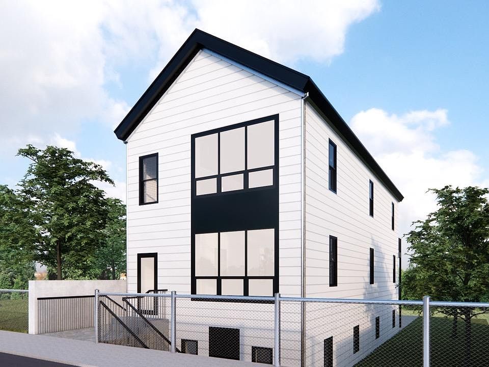 1st image of 1951 W 21st St #3
