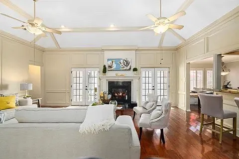 3615 Fairvalley Dr — Photo 8