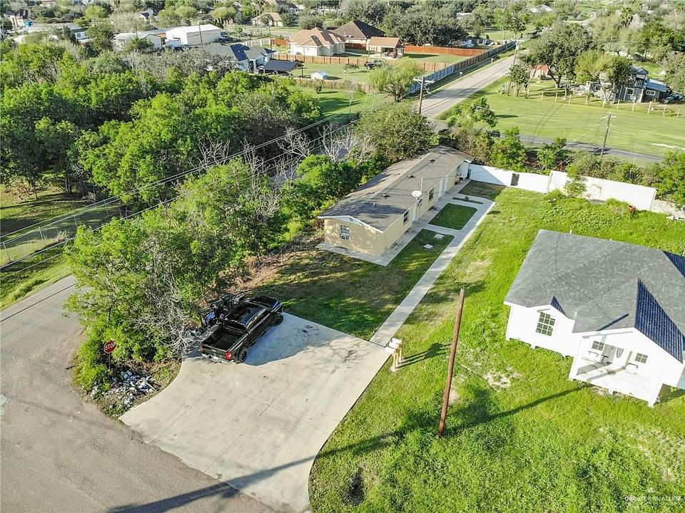 1st image of 574 Rebecca Dr #1
