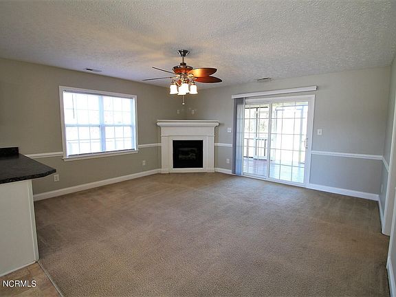 5th image of 164 Howard Boulevard