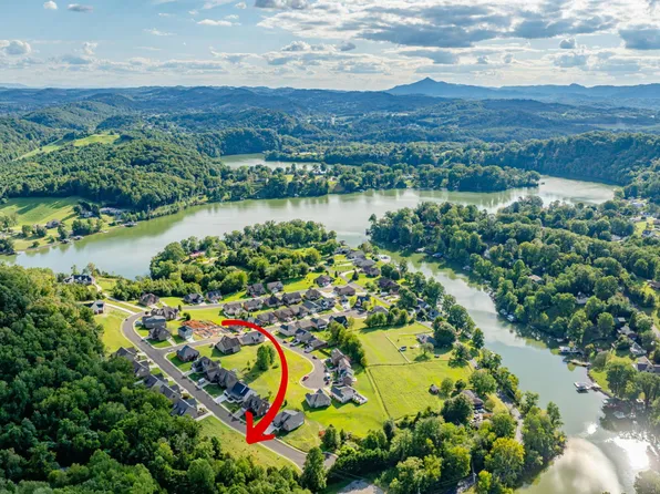 4292 Anchor Poin, Kingsport, TN 37664