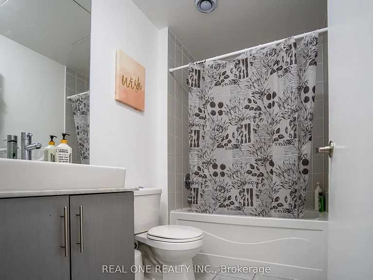 65 Bremner Blvd #1207 — Photo 15