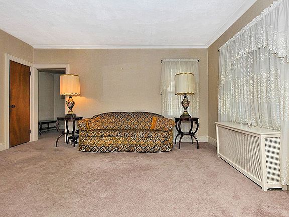 5th image of 9507 240th St