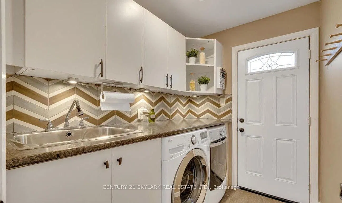 5 bed, $3,250 — Photo 4