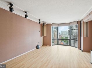 2018 Walnut 32 St #19C, Philadelphia, PA 19103