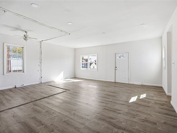 5th image of 710 Jefferson Ave