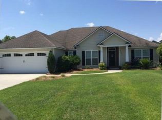 5221 Carys Brook Dr, Hahira, GA 31632