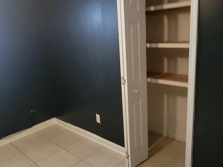 1308 Green Ave — Photo 11