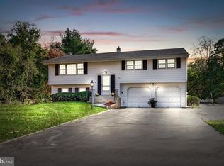 6 Quaker Rd, Princeton Junction, NJ 08550