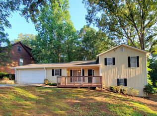 2915 Dellinger Dr, Roswell, GA 30062
