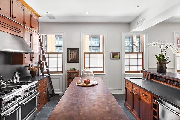 Sold by Compass | media 14