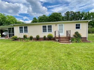 156 Collins Rd, Suffolk, VA 23438