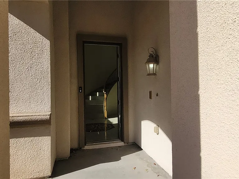 7728 Villa De La Paz Ave — Photo 15