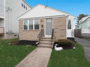 15 Hazael St, Providence, RI 02908