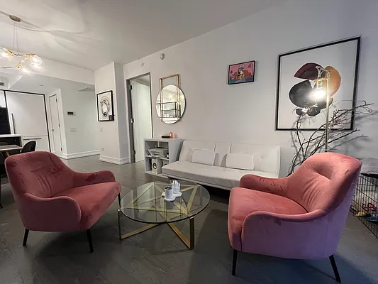 Rented by Winzone Realty Inc | media 26