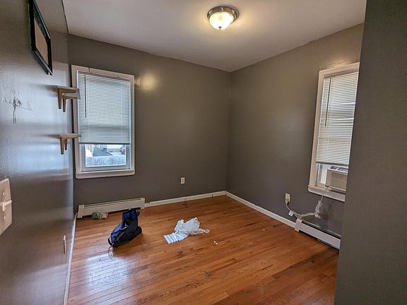 4th image of 59 Edgar St Floor 2